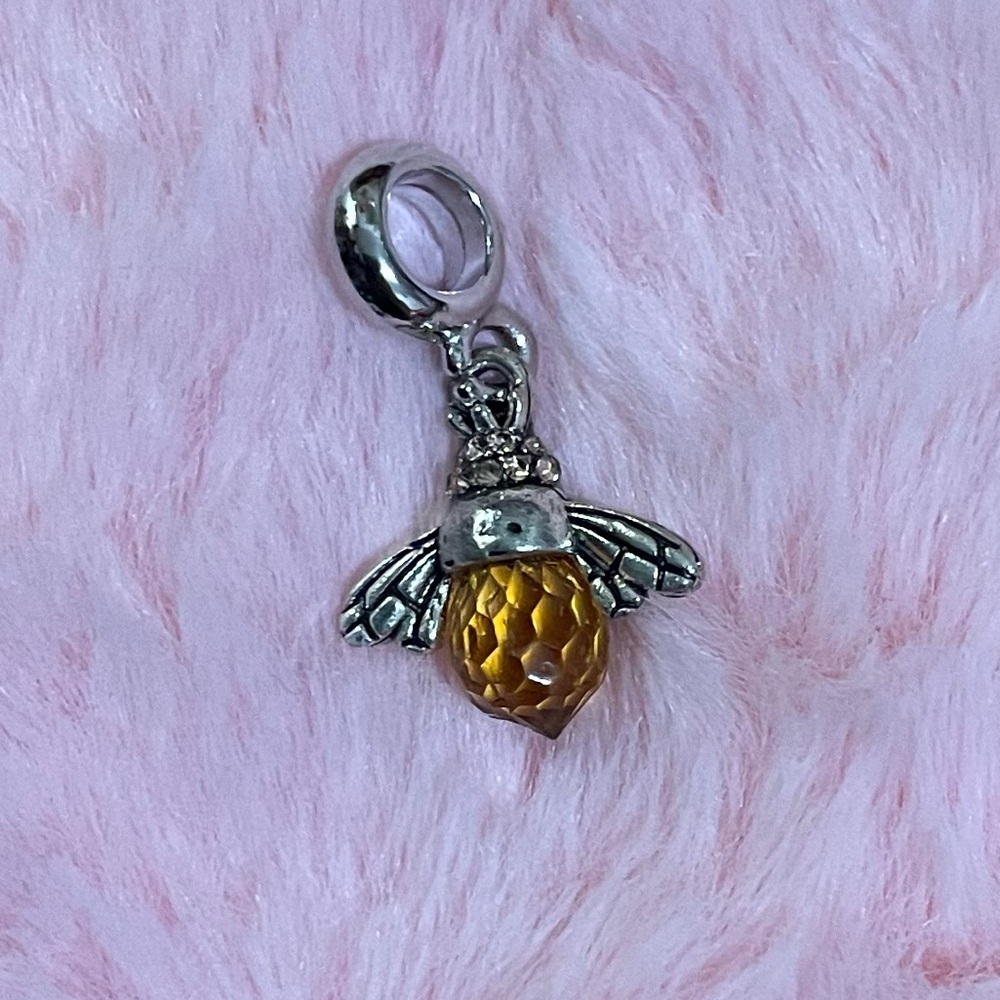 Crystal Queen Bee Dangle Charm - Not Pandora - Picture 2 of 2